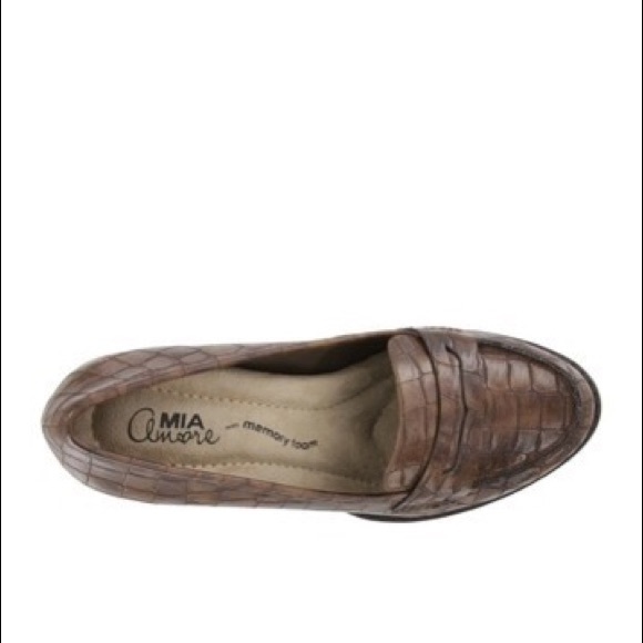 $49 NWT MIA AMORE Ilsa Croc Embossed Loafer Pump - Picture 4 of 5